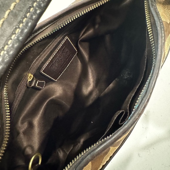 Coach Handbag - Picture 3 of 4